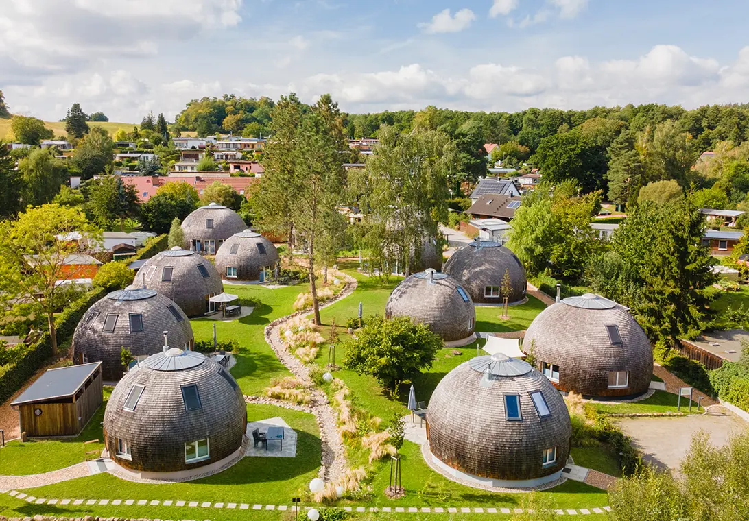 Kugelhäuser am Tollensesee